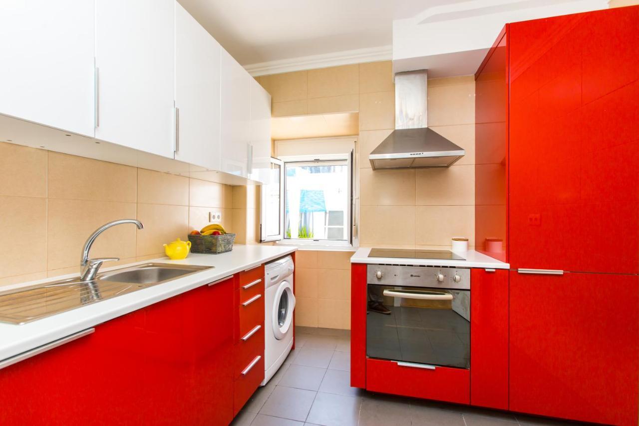 Belem! Charming 2 Bedroom Apartment W Terrace, Wifi & Free Street Parking Лиссабон Экстерьер фото